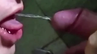 Shemale nearby Cum and piss cocktail.